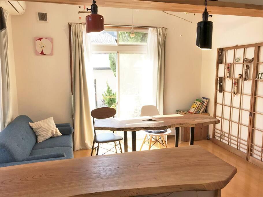 Tsushima White House Bed and Breakfast Eksteriør billede